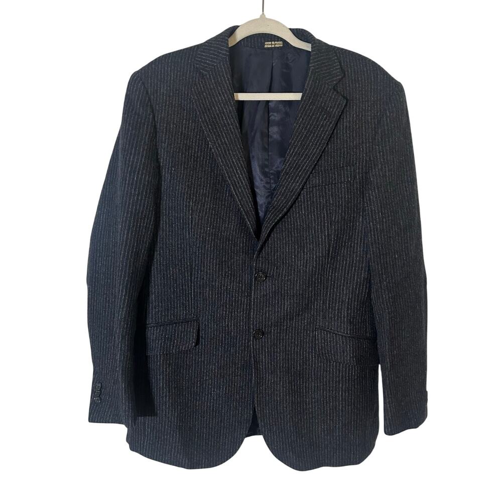 Banana Republic Men's 100% Wool Two-Button Navy Pinstripe Blazer Coat 40 R